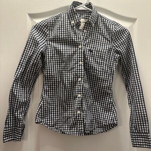 Abercrombie Kids Girl’s Small Button Down
Navy Blue/White Check